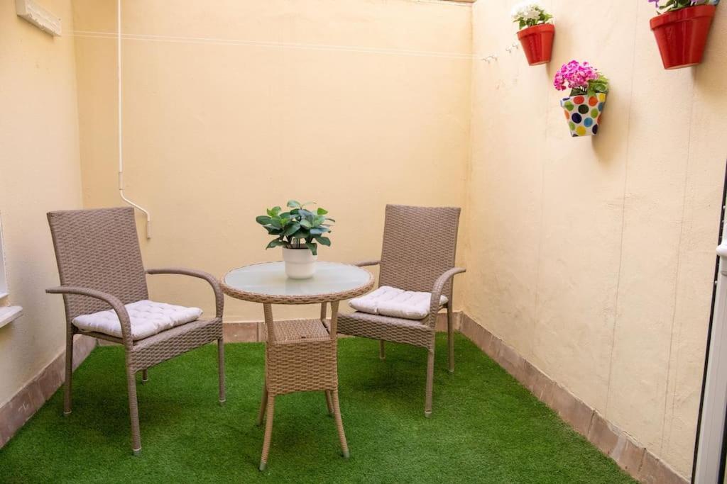 Ferienwohnung Apartamento En Casco Antiguo Sevilla Exterior foto